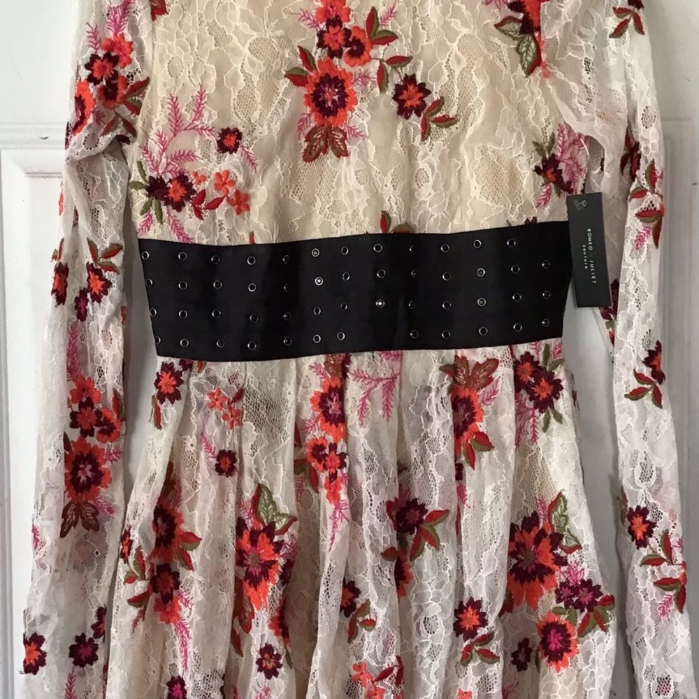 Women dress